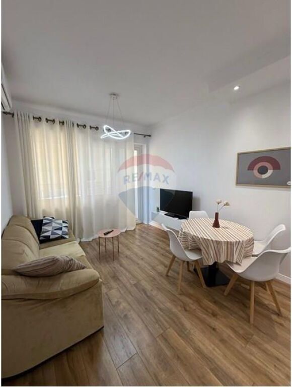 Apartament për Qira – Myslym SHyr