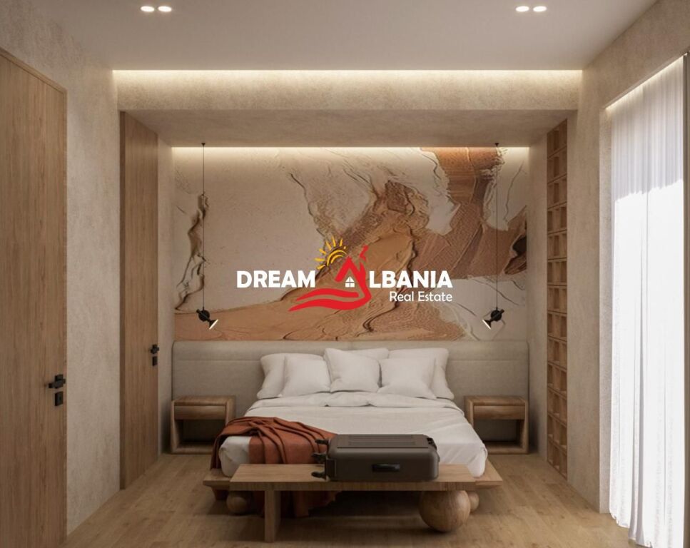Shitet ose jepet me Qera Hotel 4 katesh në Potam, Himarë (ID 4151185)