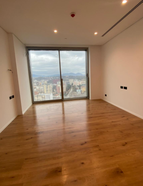 OFFICE FOR RENT – Downtown One