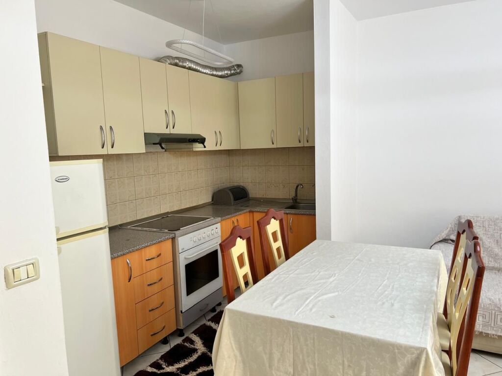 Qera | Apartament 1 + 1 | Sheshi Karl Topia | 450 €/muaj