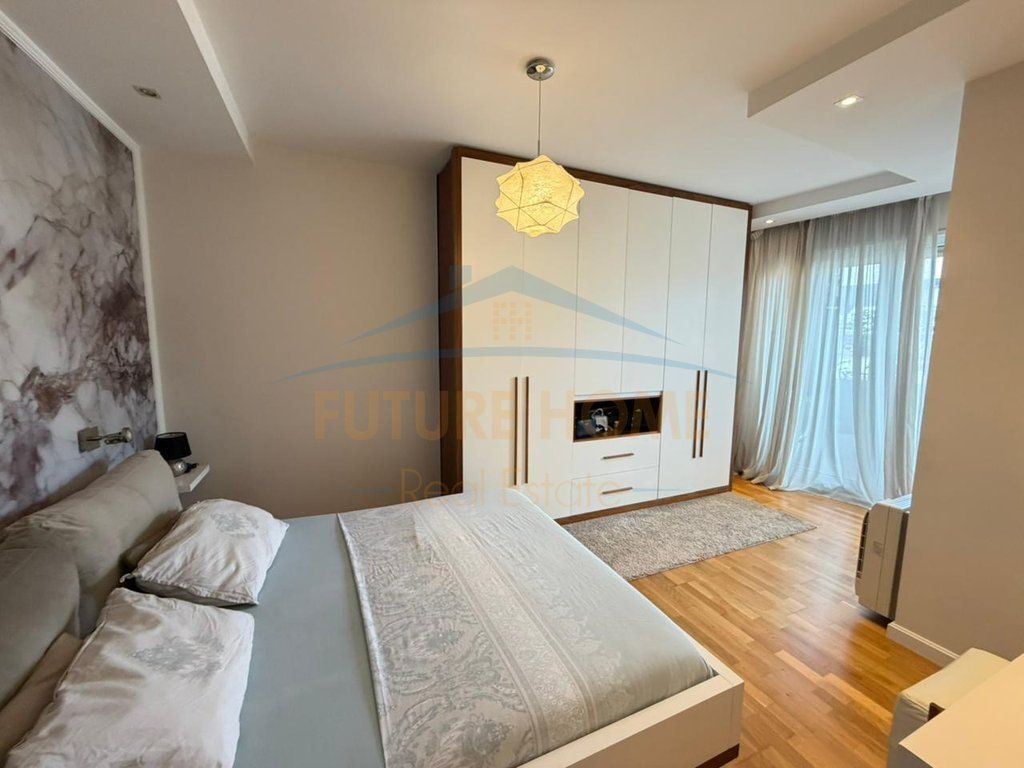 In vendita, Appartamento 2+1+2+ Veranda, Nuovo Anello, Tirana