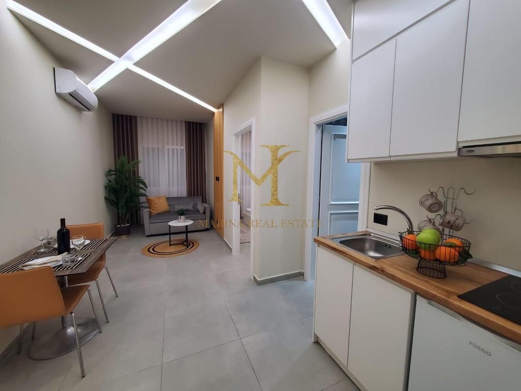 Locale Commerciale +3 Appartamenti 1+1 , Spiaggia Ferrovia 📌