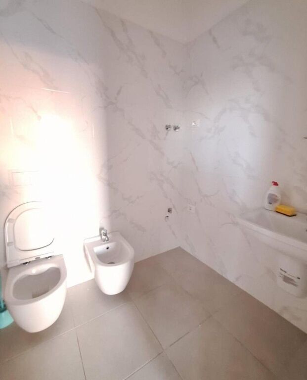 🏡 Apartament 1+1 në shitje – Rruga e Kosovareve
