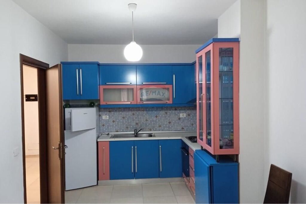 Apartament 2+1 per qira në Astir