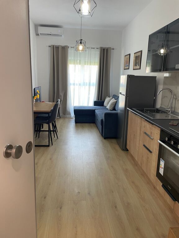Apartament 1+1 me qera