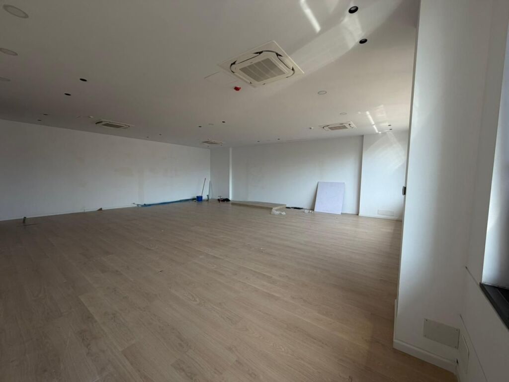Office for Rent at the Delijorgji Complex