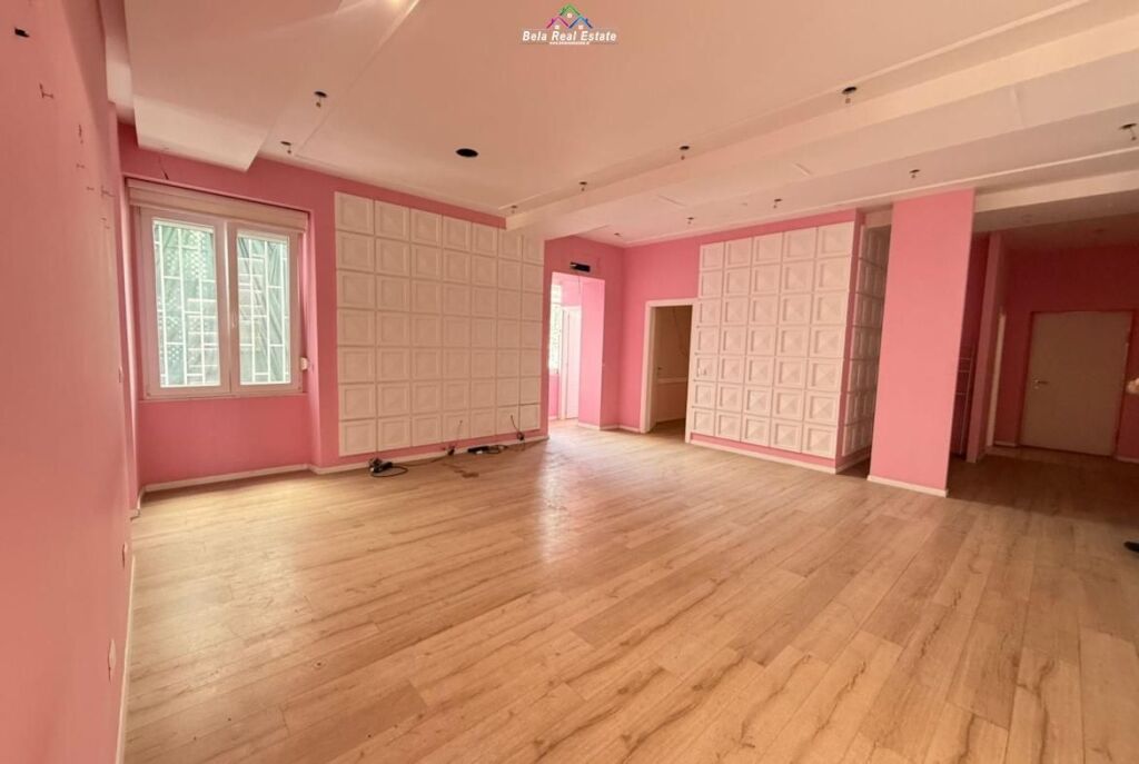 Office For Rent at Willson Square (ID BZ2937) Tirana