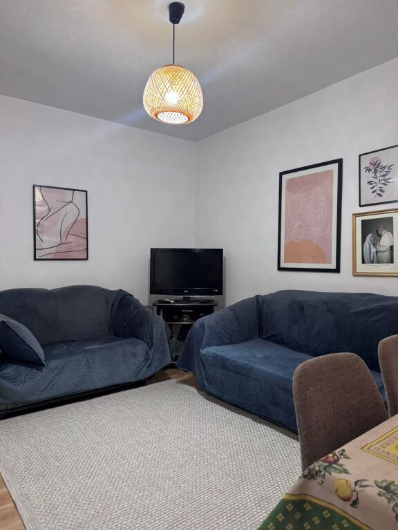 Qera | Apartament 1 + 1 | Rruga Naim Frashëri | 380 €/muaj
