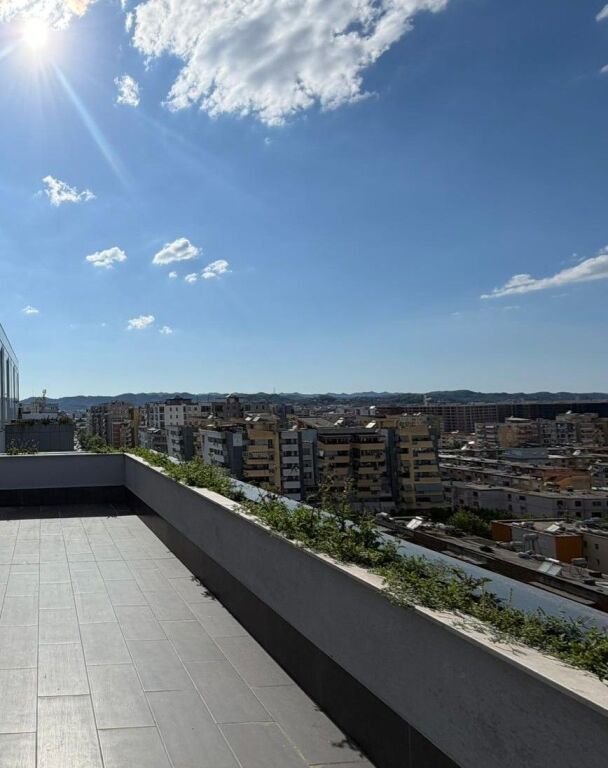 Luxury duplex for rent at Square 21