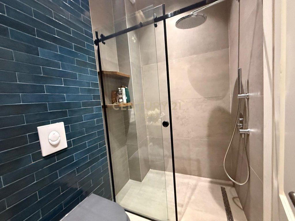 VENDIAMO DUPLEX NELLA RESIDENZA KODRA E DIELLIT 2 !!!
