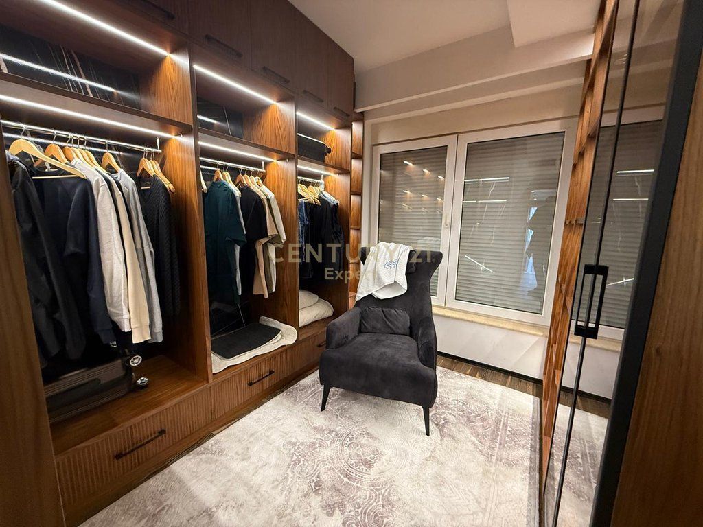 VENDIAMO DUPLEX NELLA RESIDENZA KODRA E DIELLIT 2 !!!