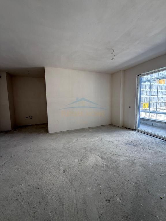 In vendita, Appartamento 2+1, Univers City, Tirana