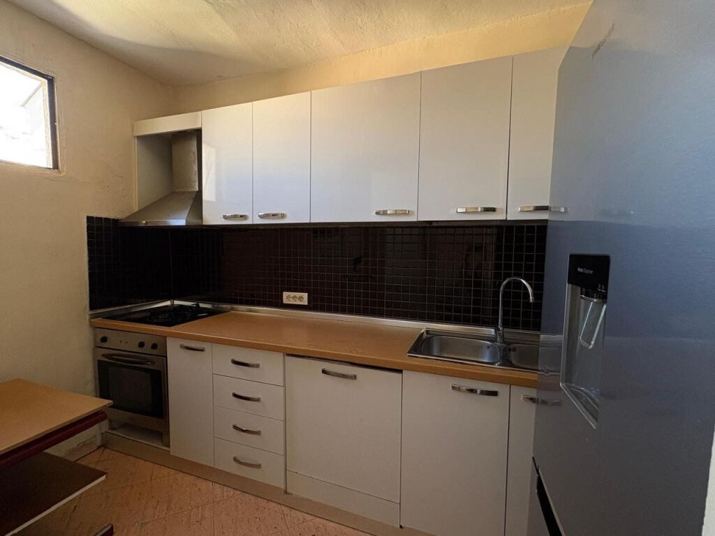 APARTAMENT ME QERA 2+1 RRUGA E ELBASANIT 55.000 LEKE FH-72375