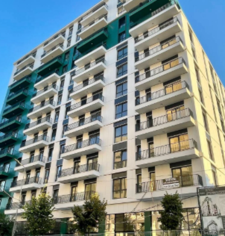 SHITET APARTAMENT KOMUNA E PARISIT