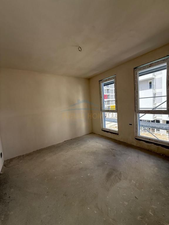 In vendita, Appartamento 2+1, Univers City, Tirana