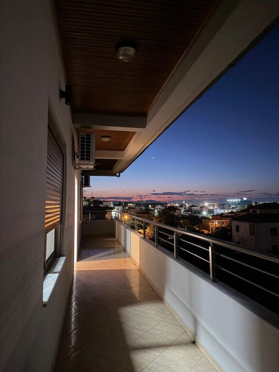 Affitto | Apartament 2 + 1 | QTU | 380 €/mese
