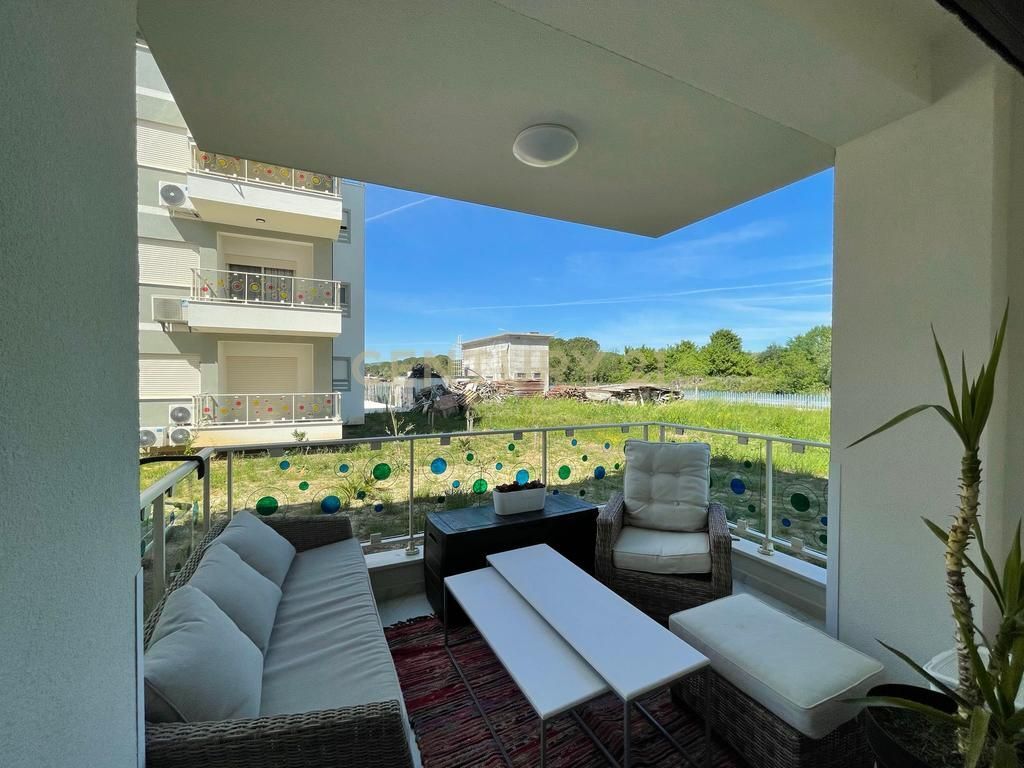 Appartamento 2+1 in Vendita a Gjirin e Lalzit, Durrës - 250.000€ | 95 m²