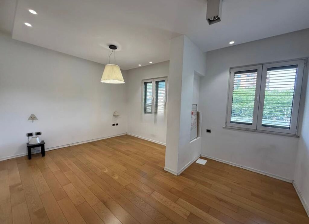 OFFICE FOR RENT – BLLOKU (SAMI FRASHËRI STREET) 2,000 € /Month