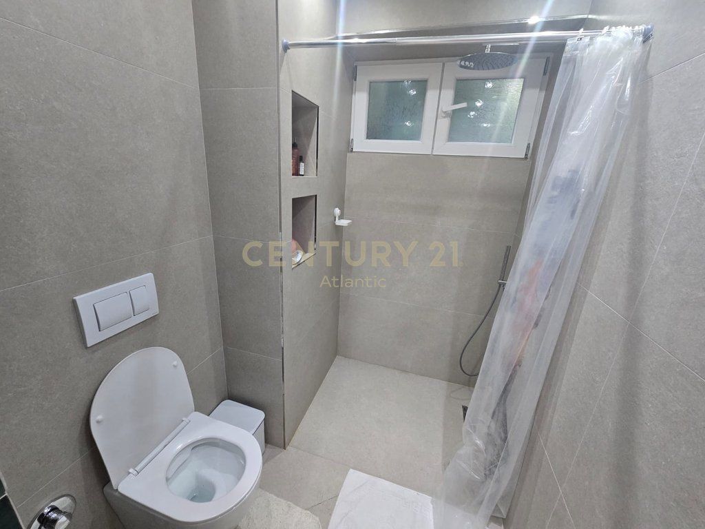 Apartament 2+1 per shitje tek Brryli