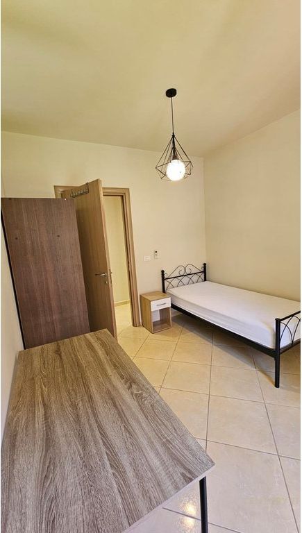 Apartament 2+1 per qira tek Kompleksi Delijorgji!