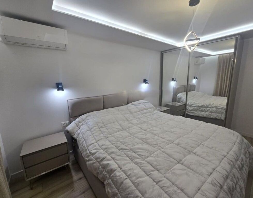 Shitet apartament luksoz 2+1 tek Brryli, brenda Unazës / Tirane