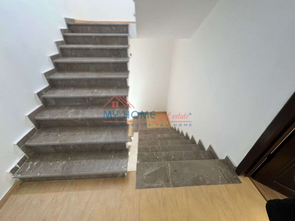 Apartament 1+1 ne Shitje Fresk Tirane