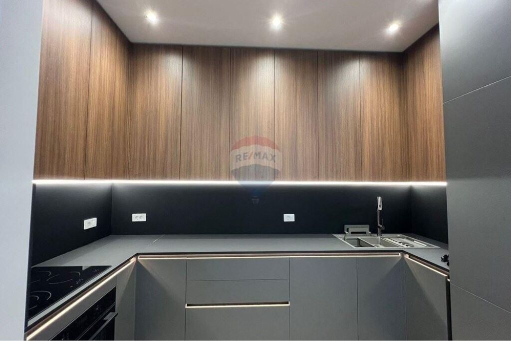 Apartament - Për Qira - Kompleksi Delijorgji, Tiranë(ID: 530171016-21)