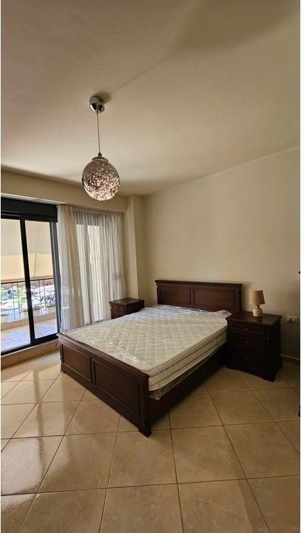 Apartament 2+1+2 tualete me qera ne Kompleksin Delijorgji