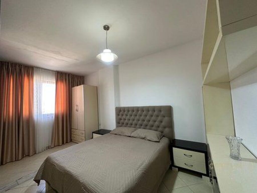 Appartamento 1+1 in affitto al Complesso Grand, Mercato Elettrico!