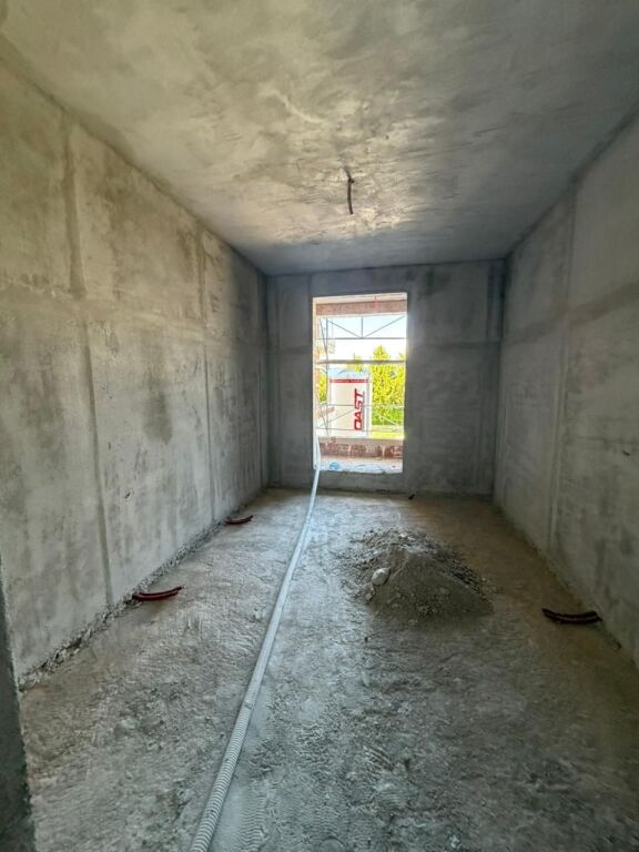 🏡 Appartamento 1+1 in Vendita – Venatino, Kamëz