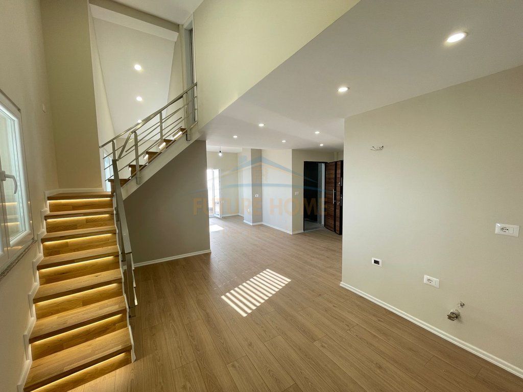 Shitet,Duplex 2+1,Fresk