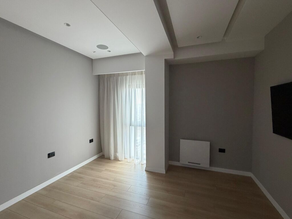 Luxury duplex for rent at Square 21