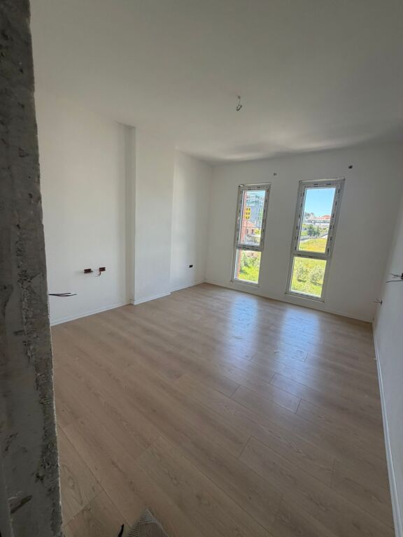 Vendesi appartamento 2+1 a Paskuqan (Ringside Residence)