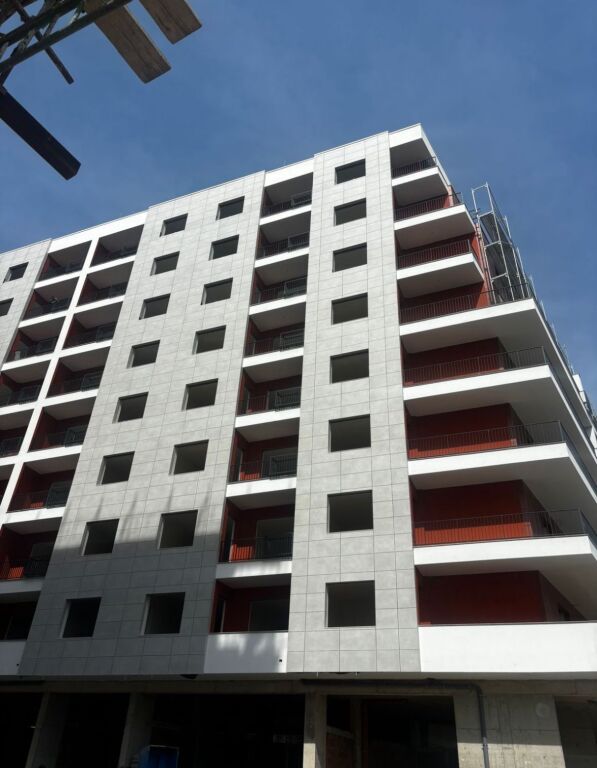 🏡 Apartment for Sale – Space City, Paskuqan