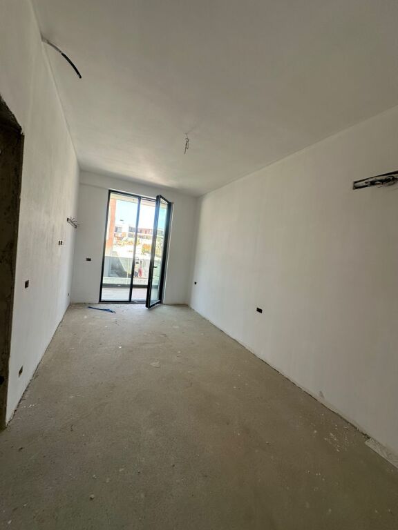 🏡 Shitet Apartament 1+1 – Tulipan Residence