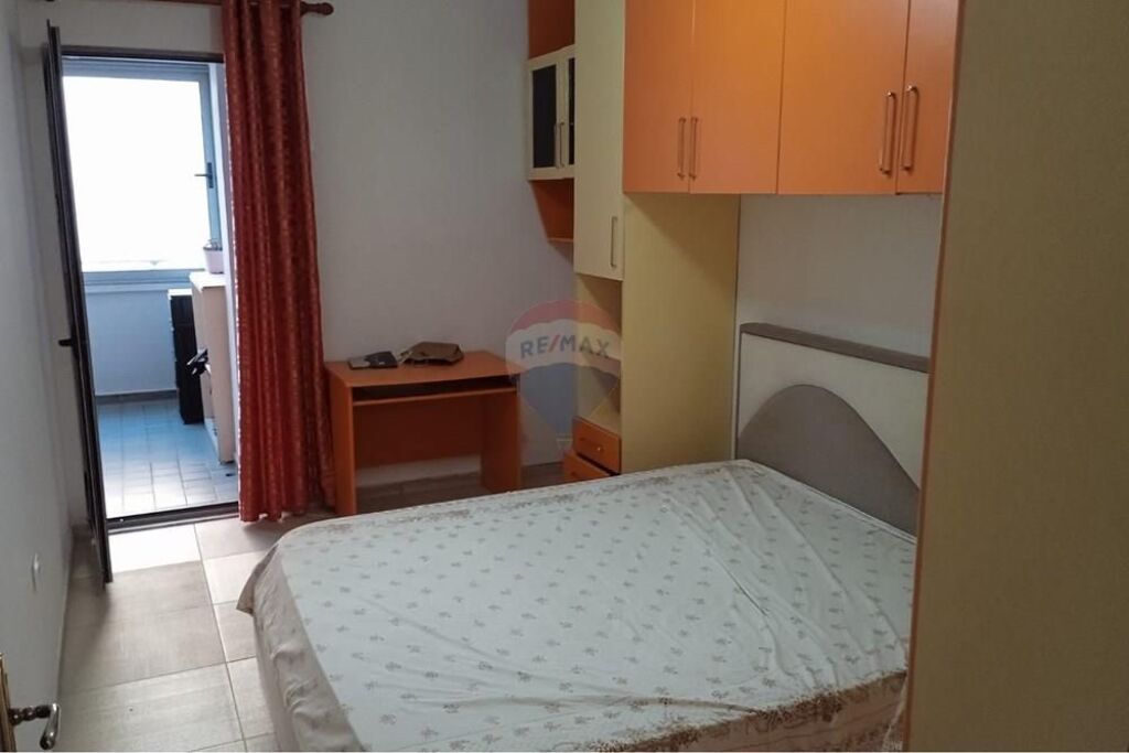 Apartament 2+1 per qira në Astir