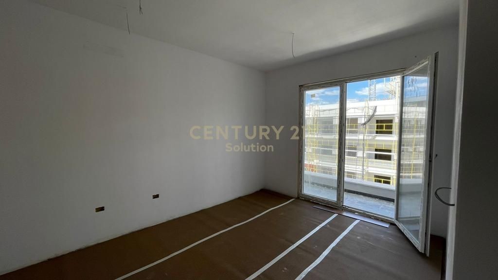 SHESIM APARTAMENT 1+1+ POST PARKIMI TEK UNIVERS CITY !