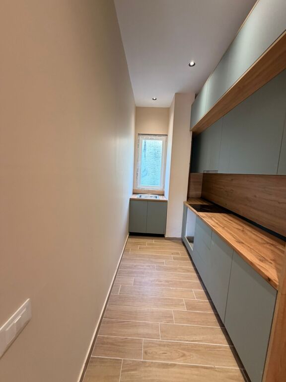 SHITET APARTAMENT 2+1 SHKEMBI I KAVAJES, GOLEM