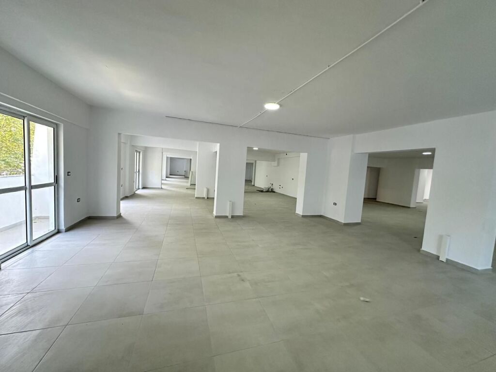 🏢 Open space environment for sale – Dritan Hoxha Street