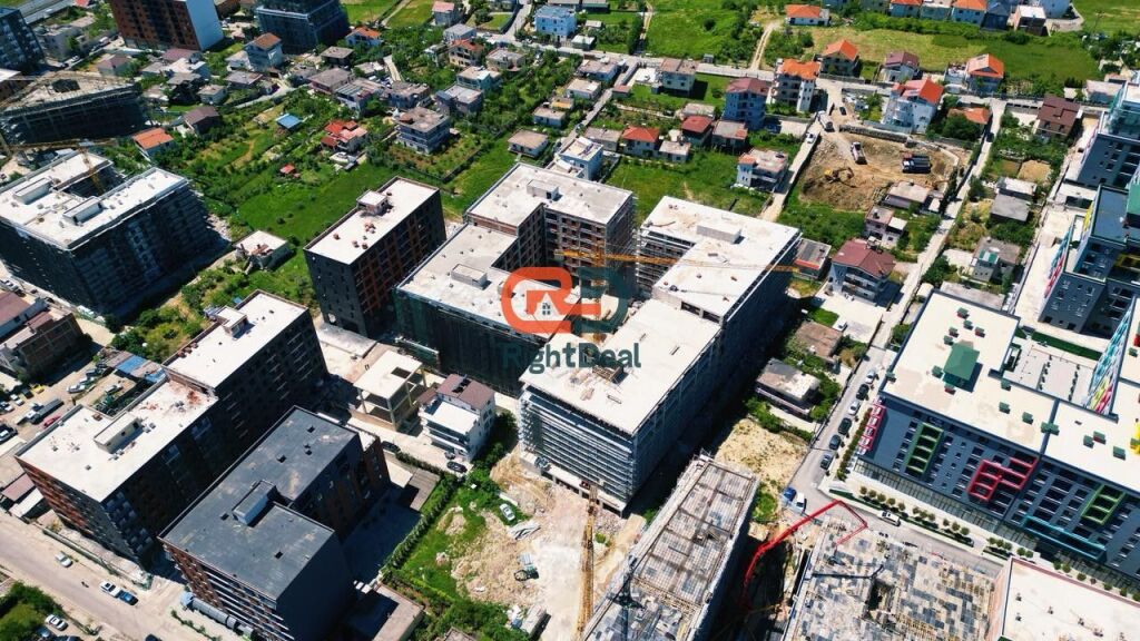 Mundesi Pagese Me Keste Ose Kredi! Ne Rezidencen "Apollo", Shitet Apartament 2+1 Me Planimetri Te Rregullt !!!c