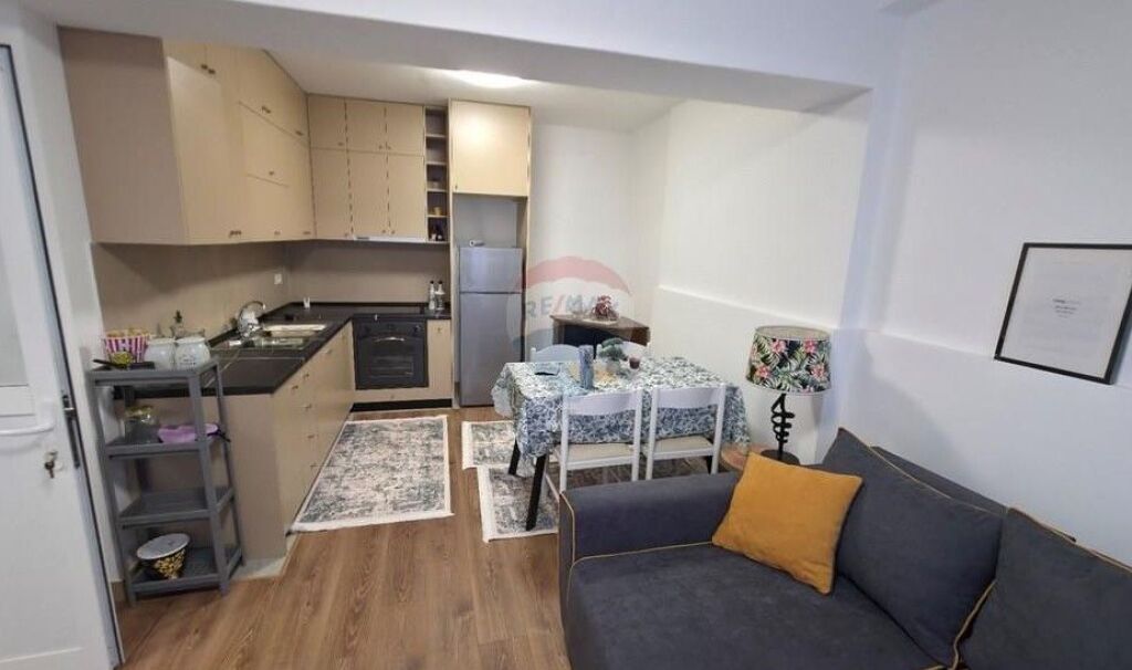 Appartamento 1+1 in Affitto Via Bill Clinton, Comune di Parigi  ID:530221059-484