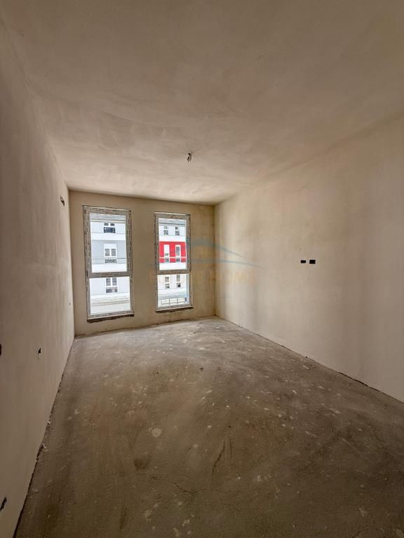 In vendita, Appartamento 2+1, Univers City, Tirana