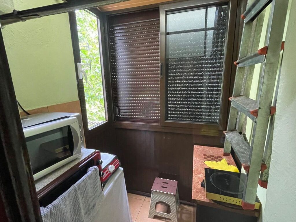 🏡 Appartamento 1+1 in Affitto – Ex Blocco (vicino a Caffè Roma)