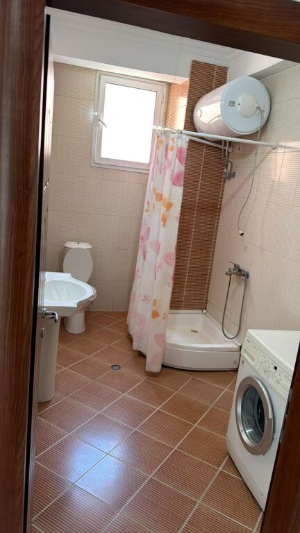 Qera | Shtëpi private 2 + 1 | Astir | 420 €/muaj