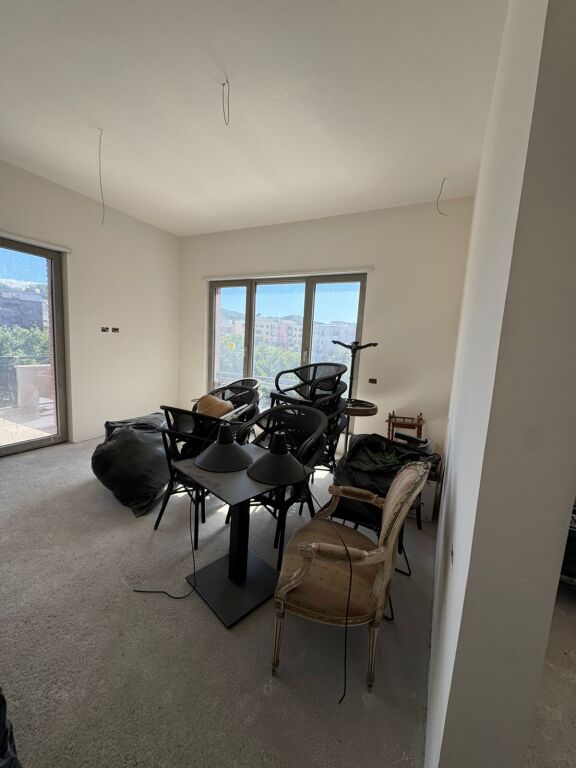 OFFICE FOR RENT DELIORGJI COMPLEX
