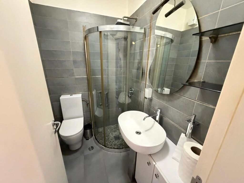 📣 QERA Apartament 1+1  🛣️ Rruga e "Elbasanit" 📍 Prane Konsullates Italiane ✨