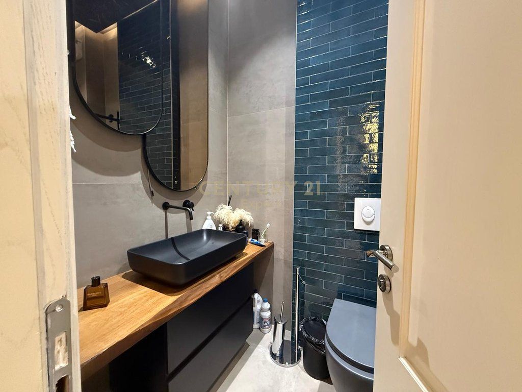 VENDIAMO DUPLEX NELLA RESIDENZA KODRA E DIELLIT 2 !!!