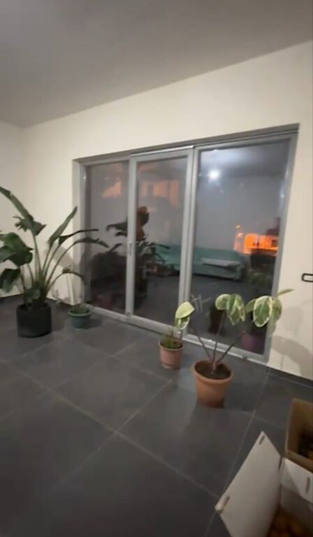 Shitje | Shtëpi private 2 + 1 | Kombinat | 142000 €