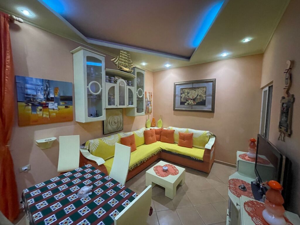🏡 Appartamento 1+1 in Affitto – Ex Blocco (vicino a Caffè Roma)