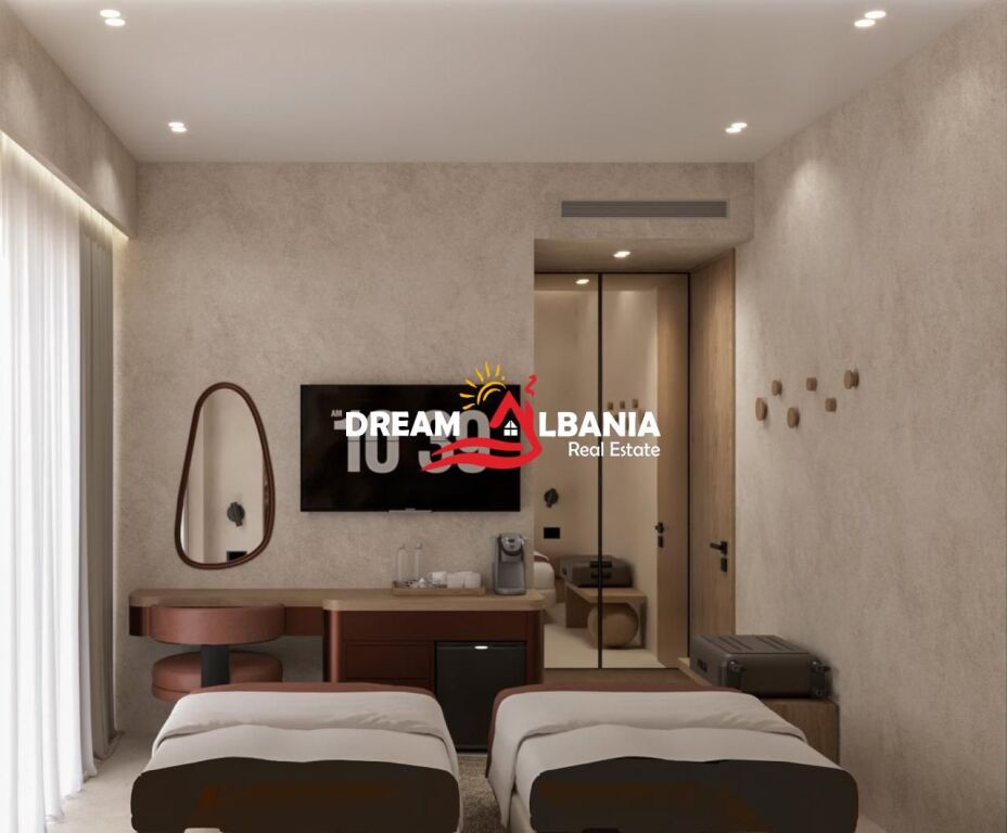 Shitet ose jepet me Qera Hotel 4 katesh në Potam, Himarë (ID 4151185)
